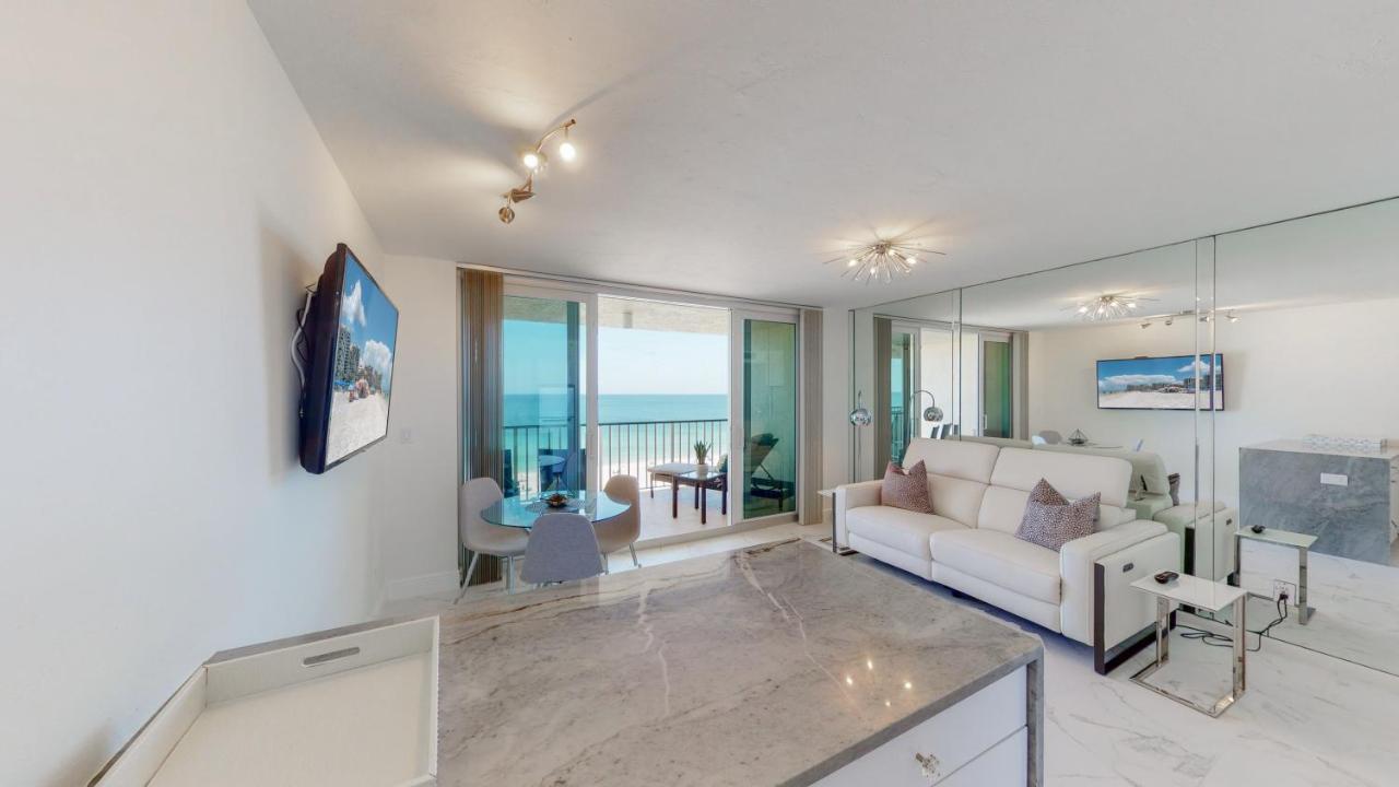 Totally Renovated Beachfront Condo At Apollo! Marco Island Eksteriør bilde